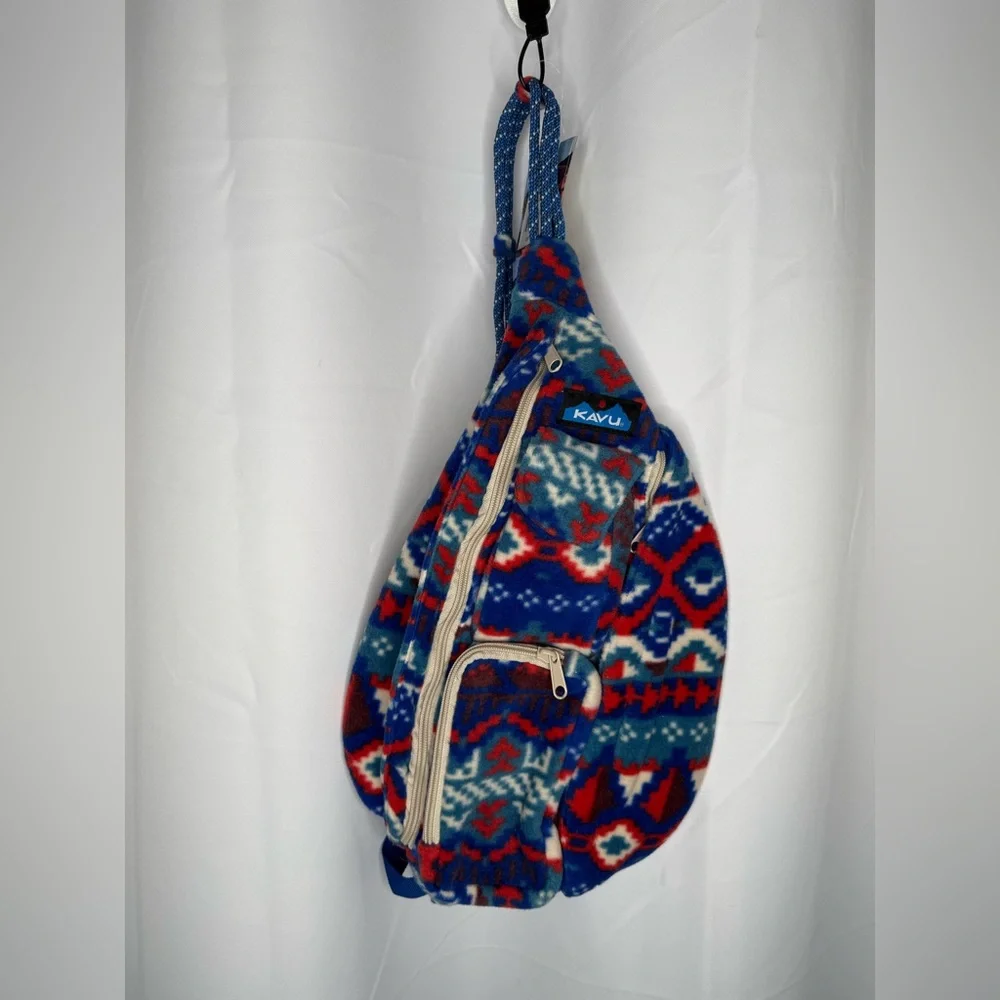 KAVU POLAR SLING BAG - Picture 3 of 9